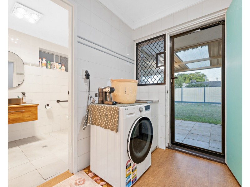 14A Young Street, Gosnells WA 6110