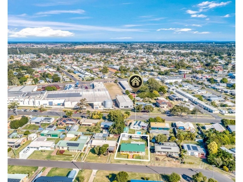 27 Sloane Street, Kalkie QLD 4670