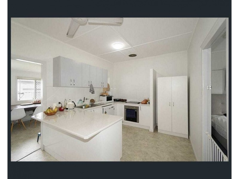 28 Tarakan Street, Svensson Heights QLD 4670