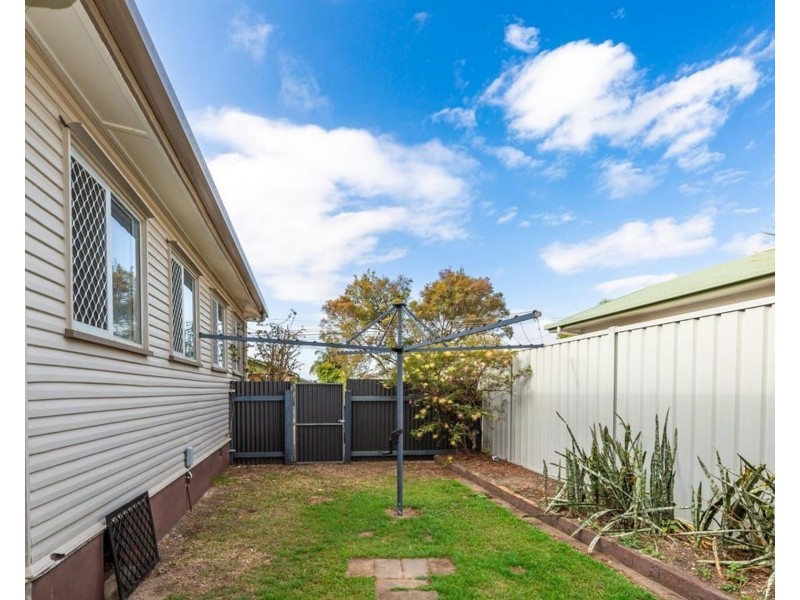 28 Tarakan Street, Svensson Heights QLD 4670