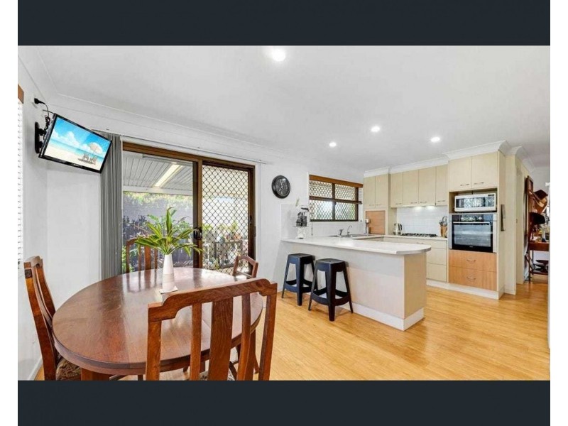 1 Keenan Street, Avenell Heights QLD 4670