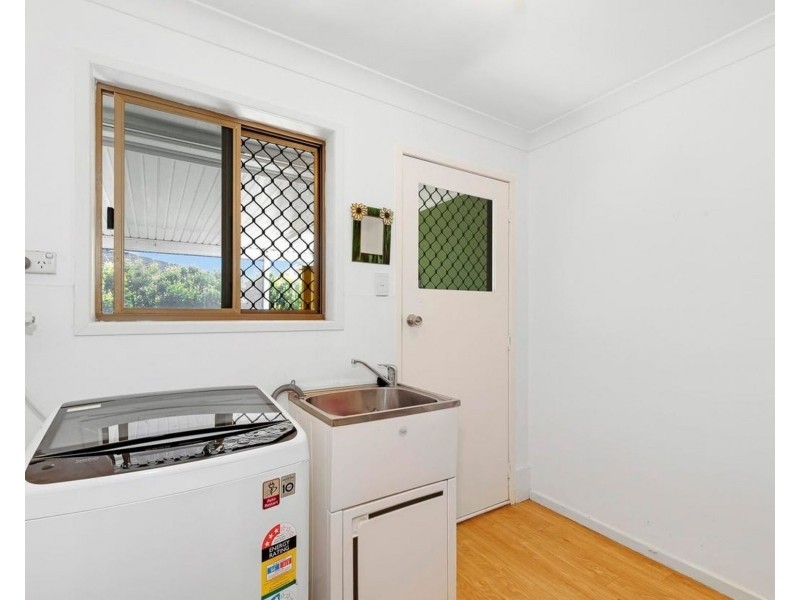 1 Keenan Street, Avenell Heights QLD 4670