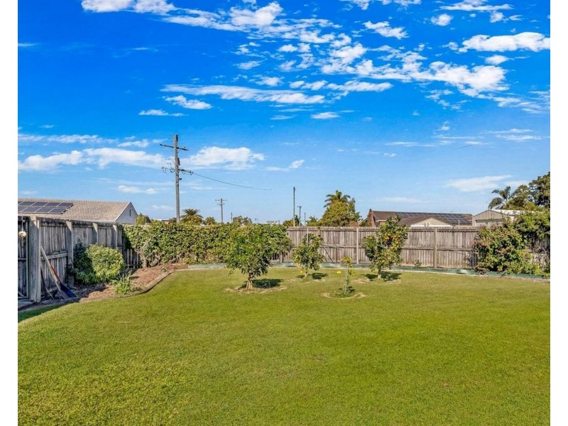 1 Keenan Street, Avenell Heights QLD 4670