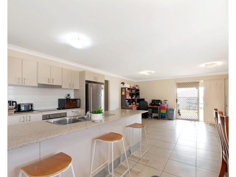 8 Tranquility Pla, Bargara QLD 4670