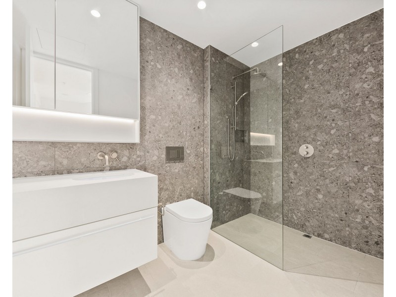 505 348-354 HAWTHORN ROAD, Caulfield South VIC 3162
