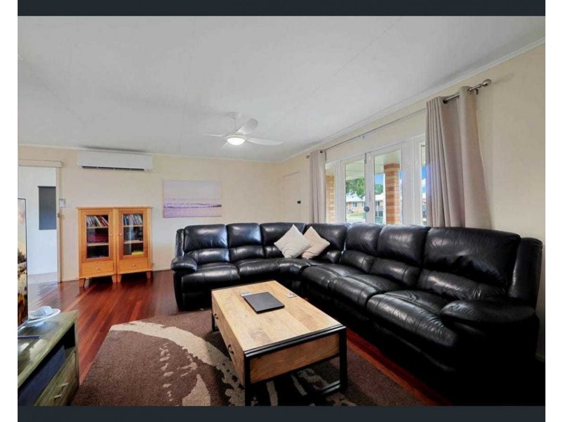 2 Loney St, Avenell Heights QLD 4670