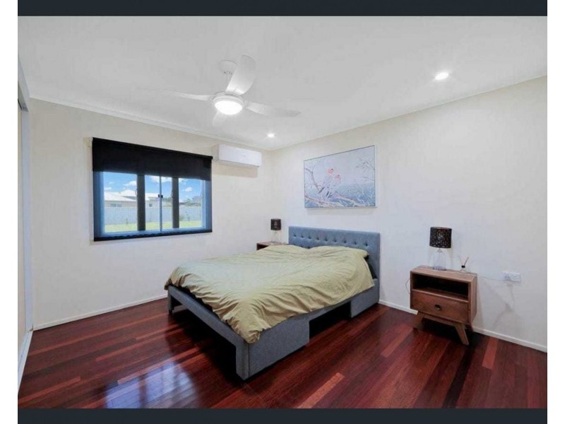 2 Loney St, Avenell Heights QLD 4670