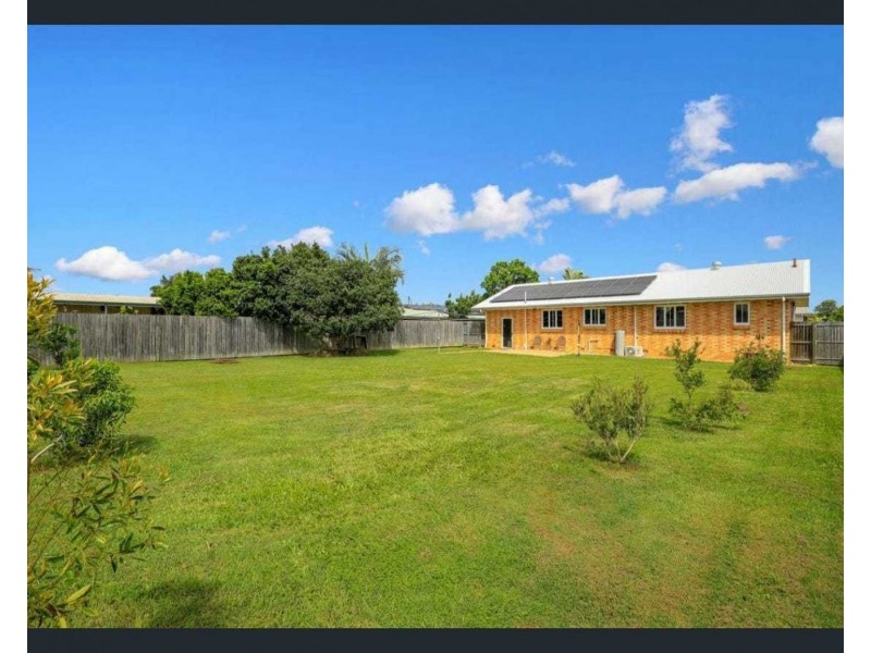 2 Loney St, Avenell Heights QLD 4670