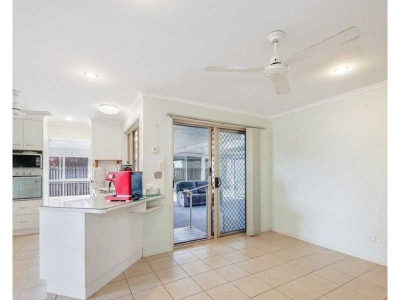 7 Stuckey Drive, Kalkie QLD 4670