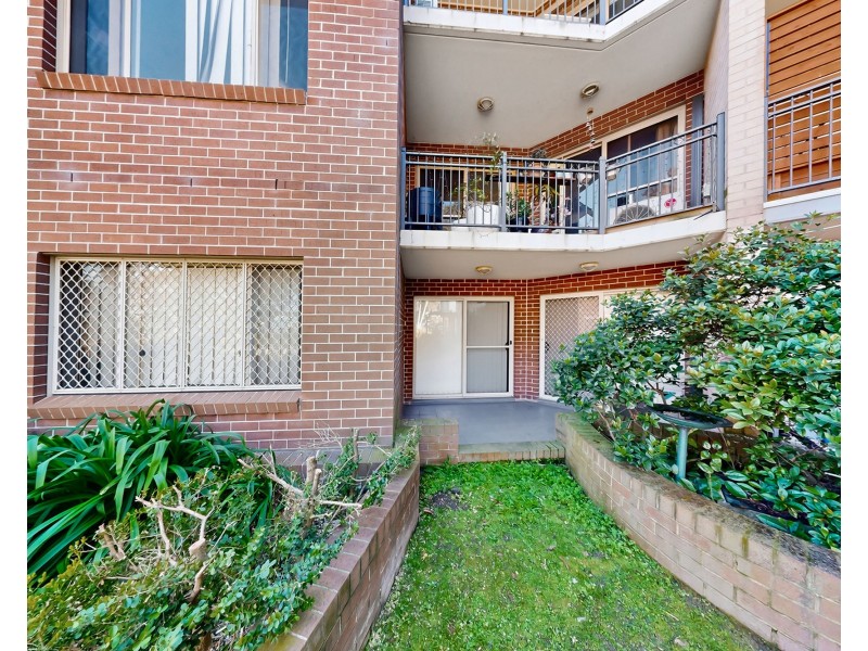 5/41 Woodhouse Drive, Ambarvale NSW 2560