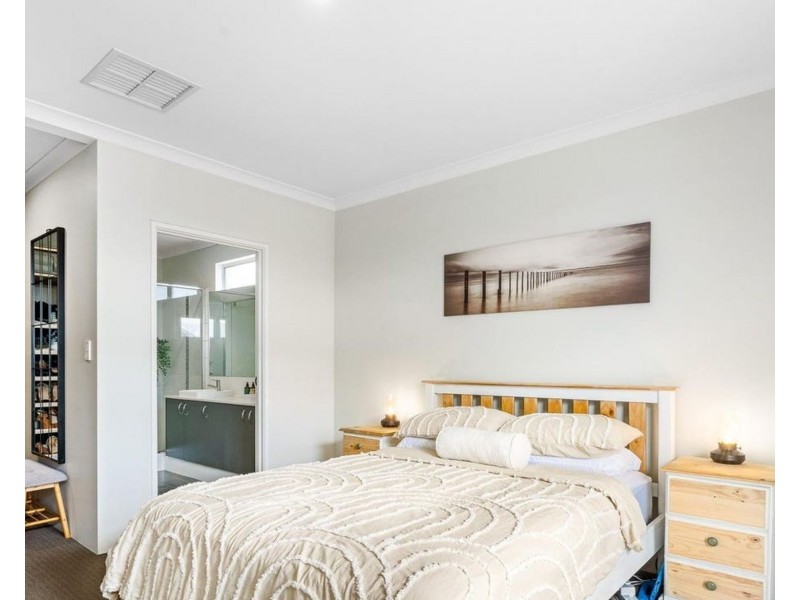 18 Bisque Street, Eglinton WA 6034