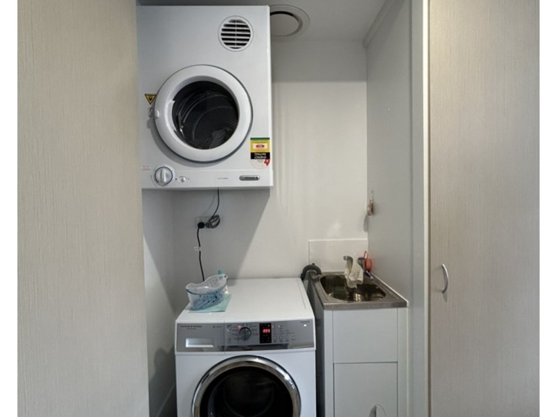 11/28 Pollard Street, Glendalough WA 6016