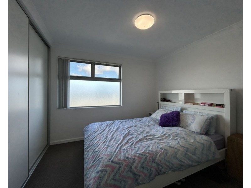 11/28 Pollard Street, Glendalough WA 6016