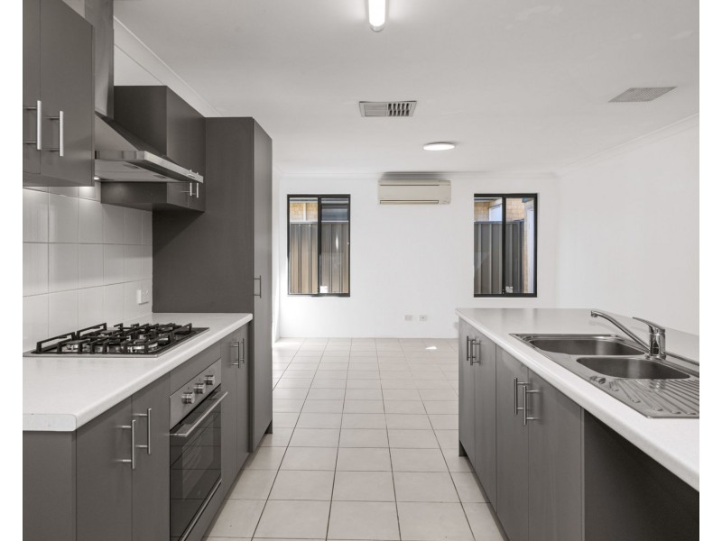 2/60 Russell Street, East Cannington WA 6107