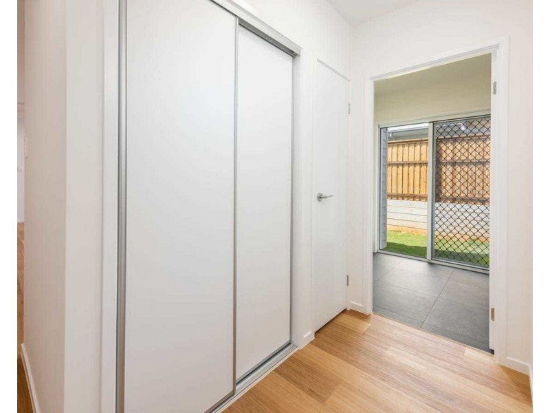 27 Cummins Road, Avoca QLD 4670