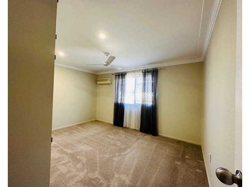 13 Dix Street, Kepnock QLD 4670