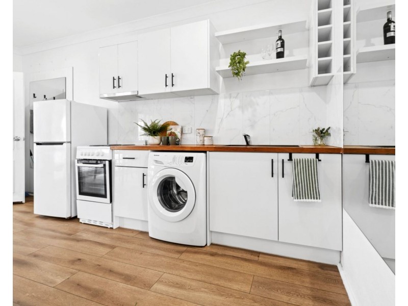 33/87-91 Earl Street, Westcourt QLD 4870