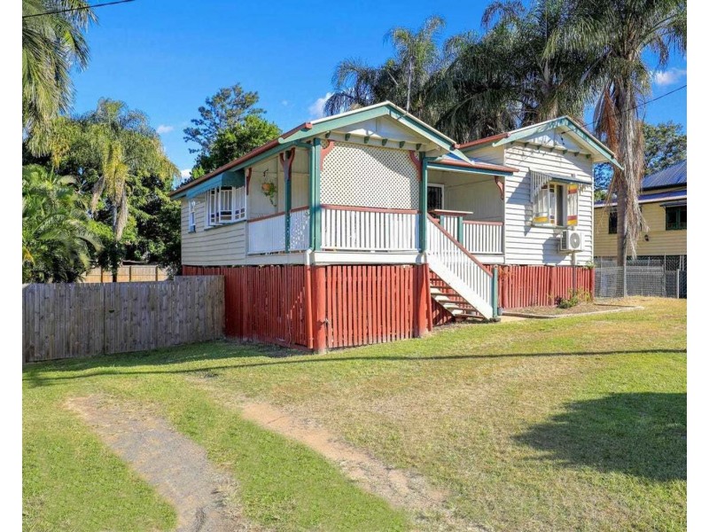 14 Donald Street, Bundaberg North QLD 4670