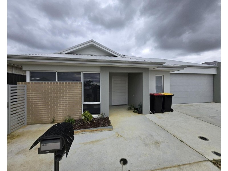 31 Edenvale Drive, Hilbert WA 6112