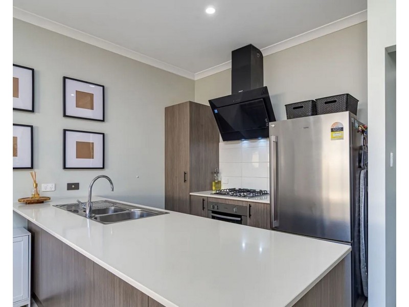 56 Feakle Bend, Ridgewood WA 6030