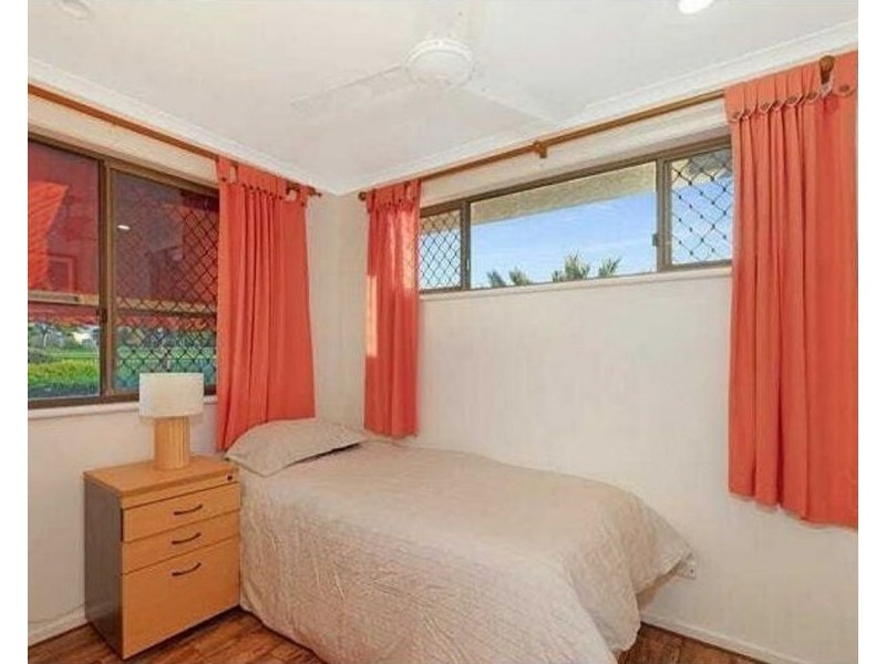 13 Nielson Avenue, Burnett Heads QLD 4670