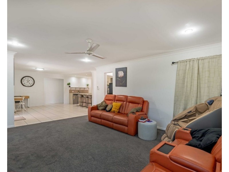 4 Oasis Court, Bundaberg North QLD 4670