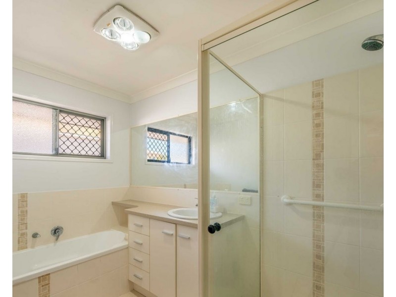 4 Oasis Court, Bundaberg North QLD 4670