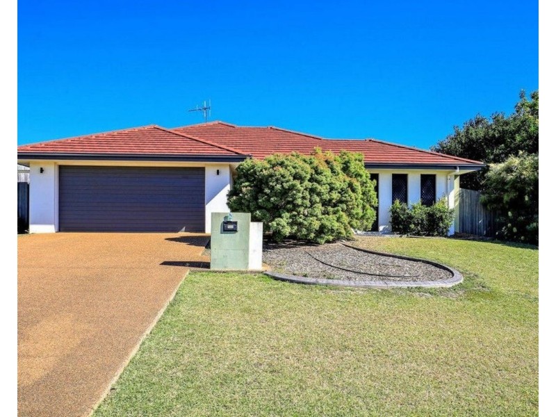2 Mountney Street, Avoca QLD 4670