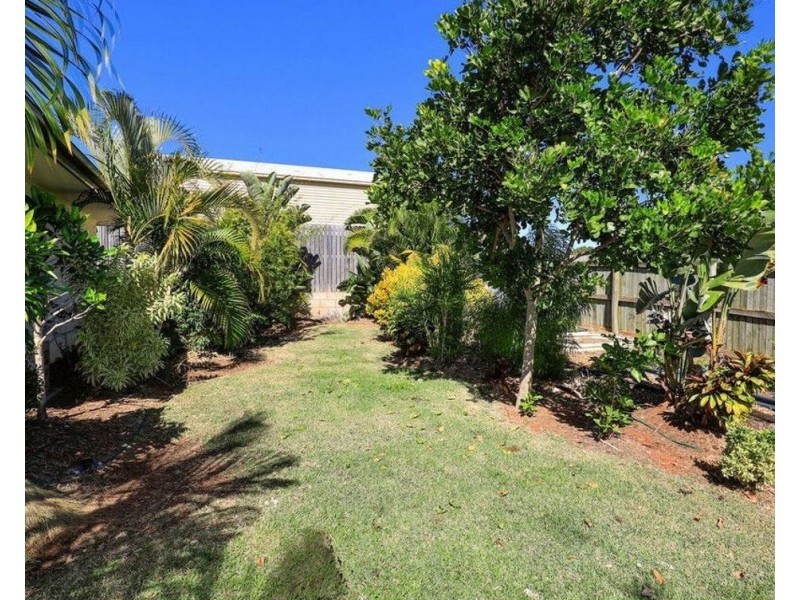 2 Mountney Street, Avoca QLD 4670