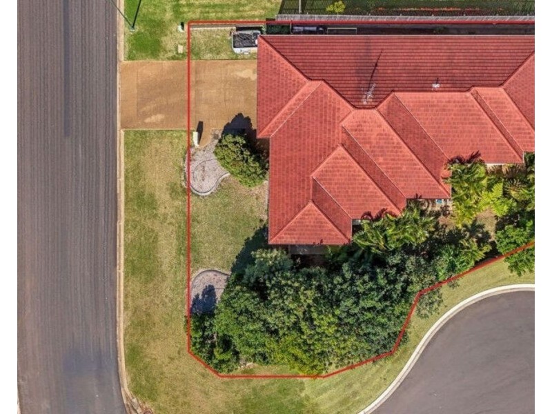 2 Mountney Street, Avoca QLD 4670