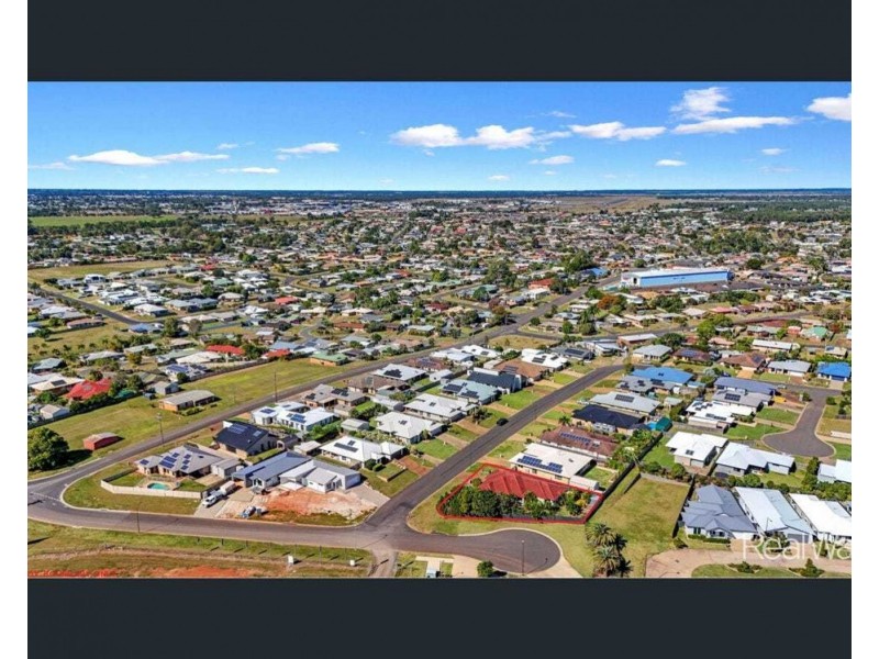 2 Mountney Street, Avoca QLD 4670
