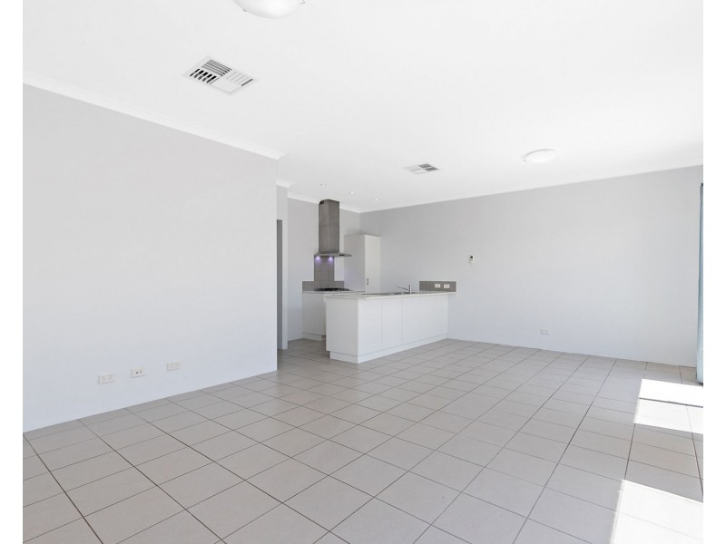 81 Lambeth Circle, Wellard WA 6170
