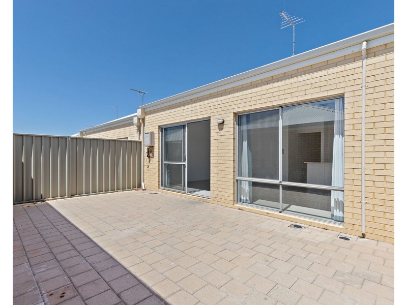 81 Lambeth Circle, Wellard WA 6170