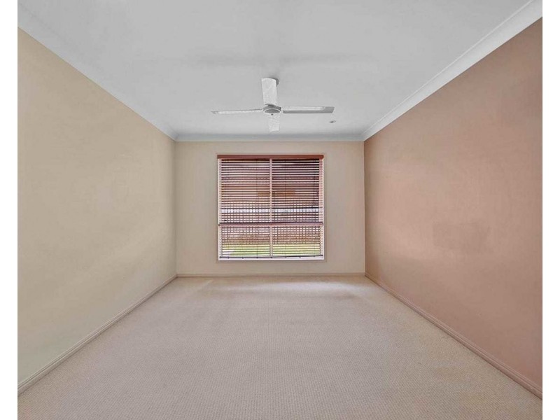 12 Tree Close, Thabeban QLD 4670