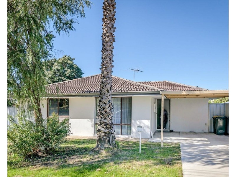 121 Alrone Road, Beechboro WA 6063