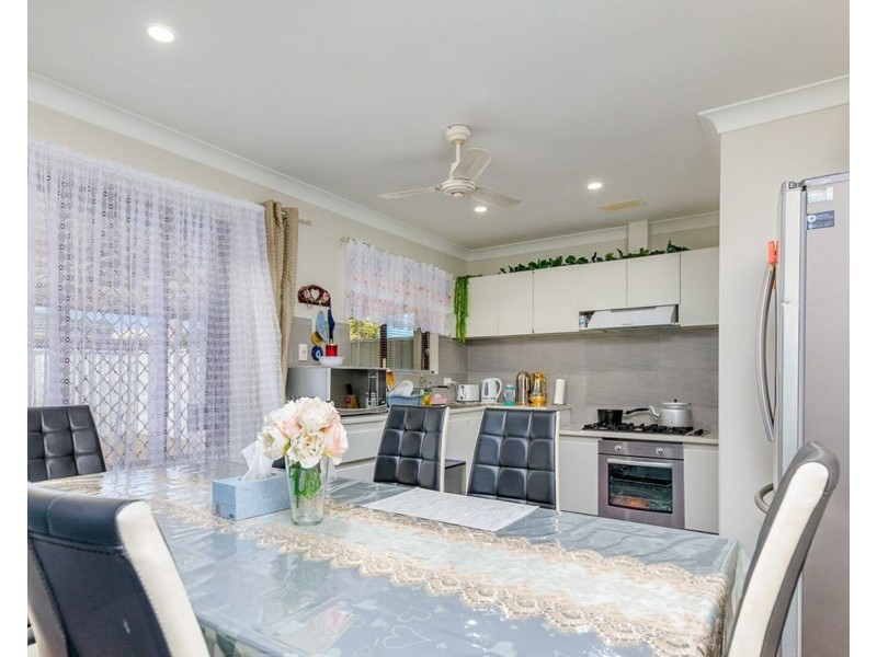 121 Alrone Road, Beechboro WA 6063