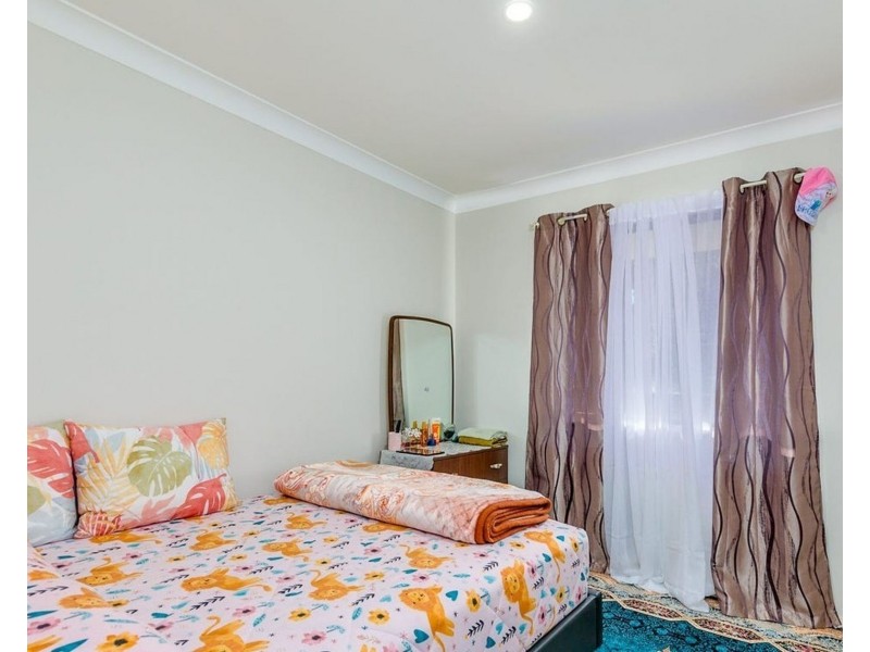 121 Alrone Road, Beechboro WA 6063