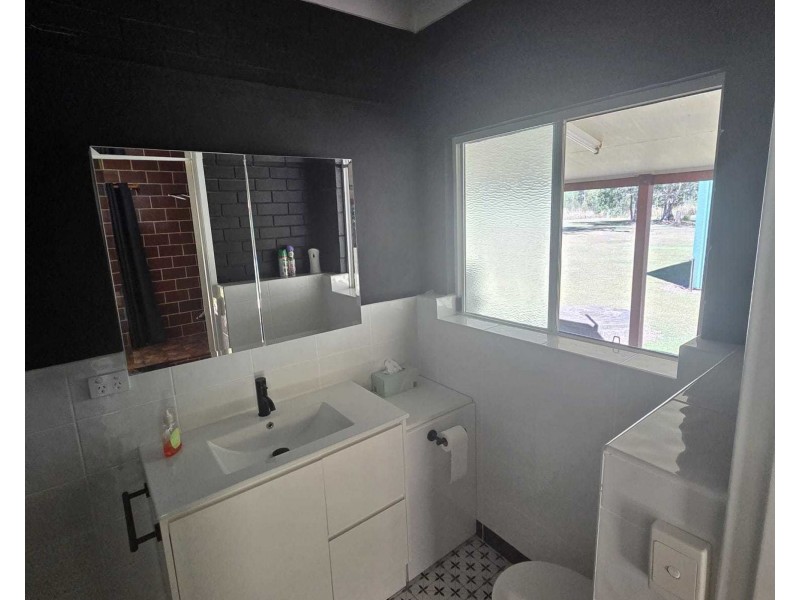 35 Evergreen Drive, Branyan QLD 4670