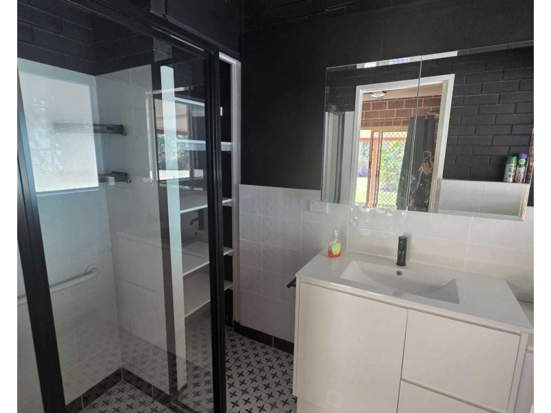 35 Evergreen Drive, Branyan QLD 4670