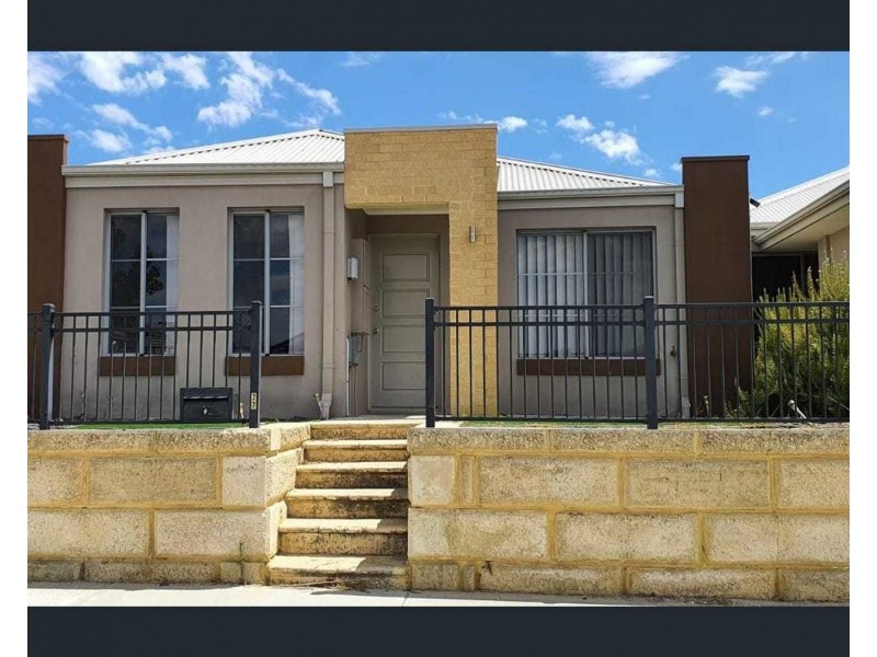 27 Cochrane Loop, Aveley WA 6069