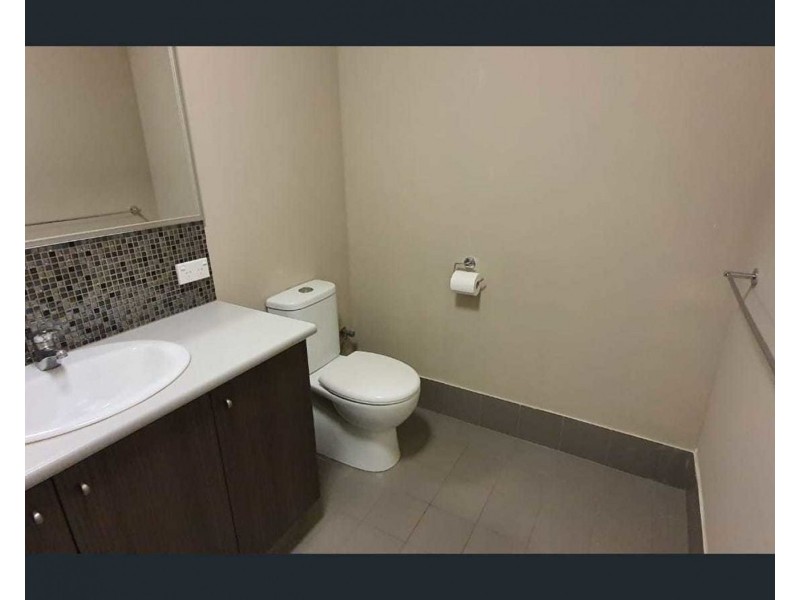 27 Cochrane Loop, Aveley WA 6069
