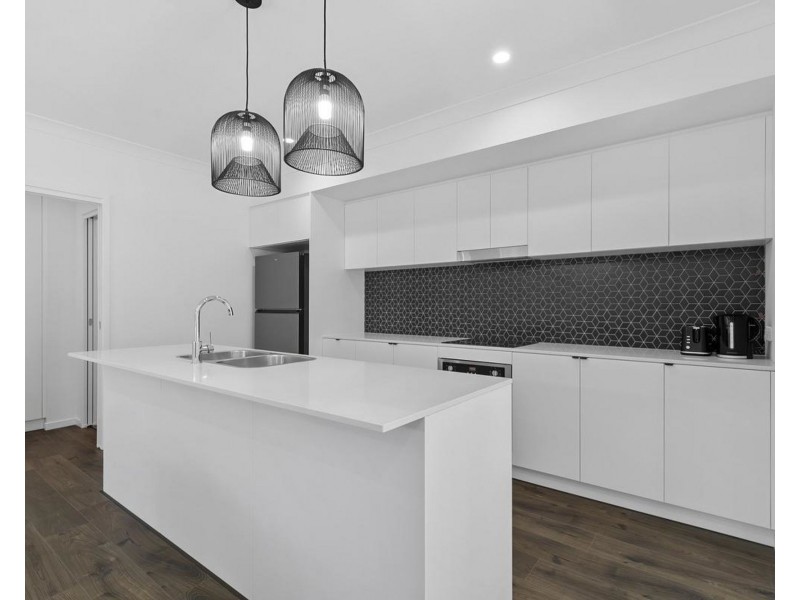 98 Palm Forest Circuit, Forest Glen QLD 4556