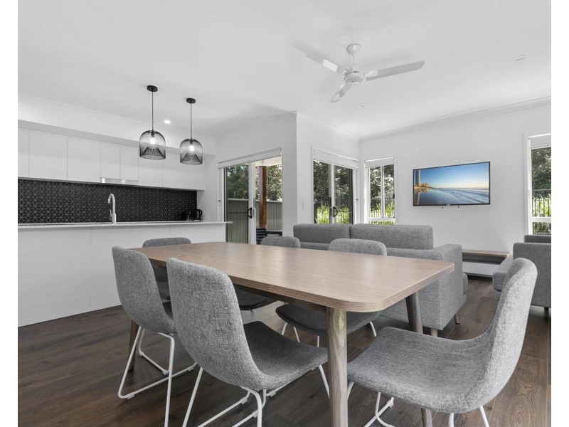 98 Palm Forest Circuit, Forest Glen QLD 4556