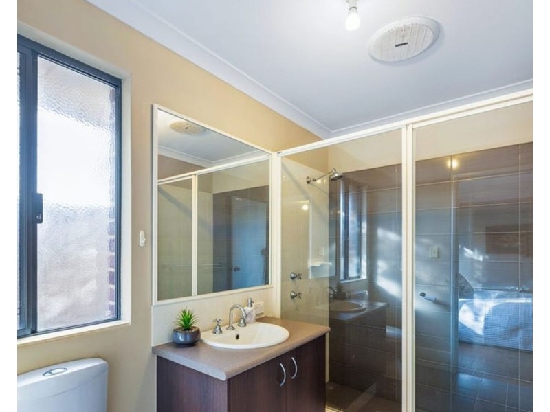 51 Parktree Avenue, Yanchep WA 6035