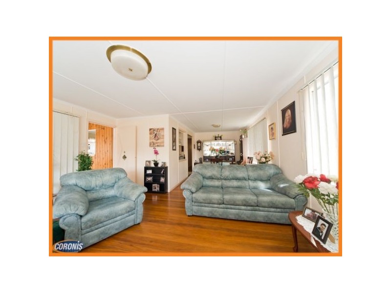 11 Slater Avenue, Lawnton QLD 4501