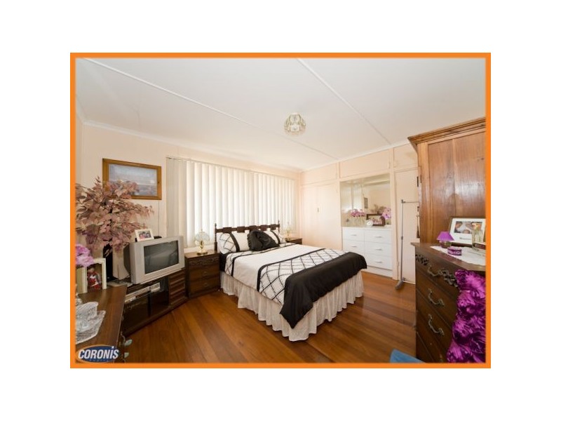 11 Slater Avenue, Lawnton QLD 4501