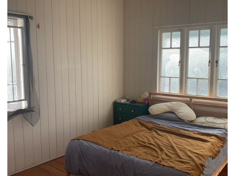 21 Wellington Street, Wooloowin QLD 4030