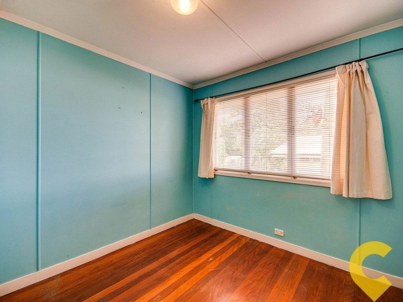 28 Kingaroy Street, Stafford Heights QLD 4053