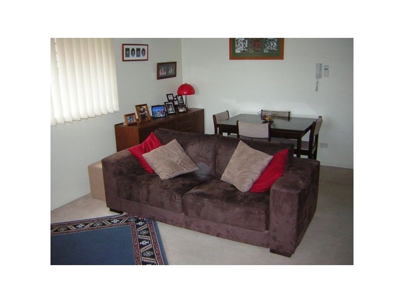 2/18 Frederick Street, Alderley QLD 4051