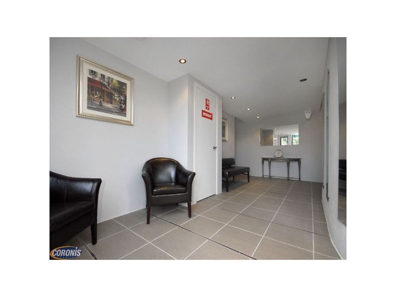15/30 Gayundah Esplanade, Woody Point QLD 4019